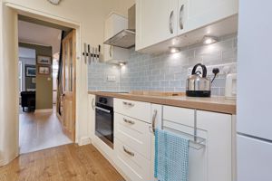 Photo 16- click for photo gallery